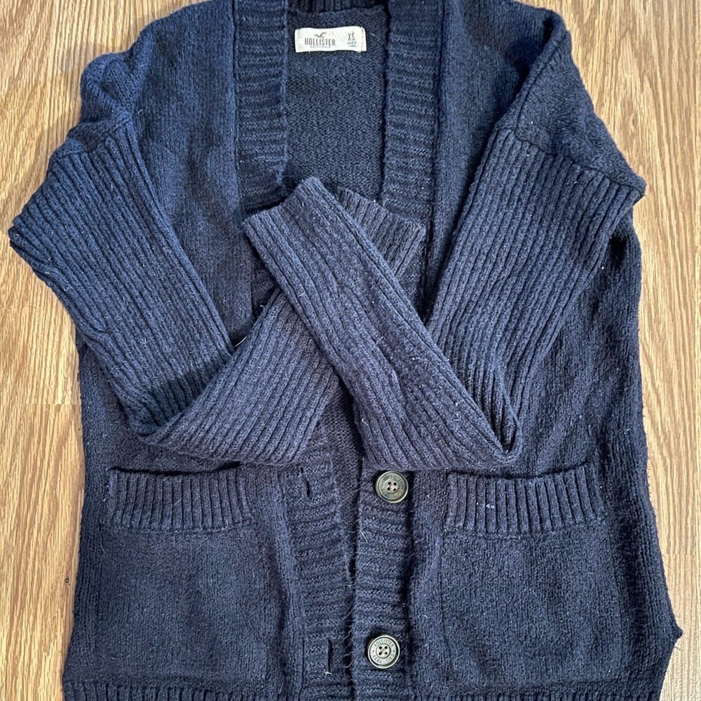 Hollister Cardigan